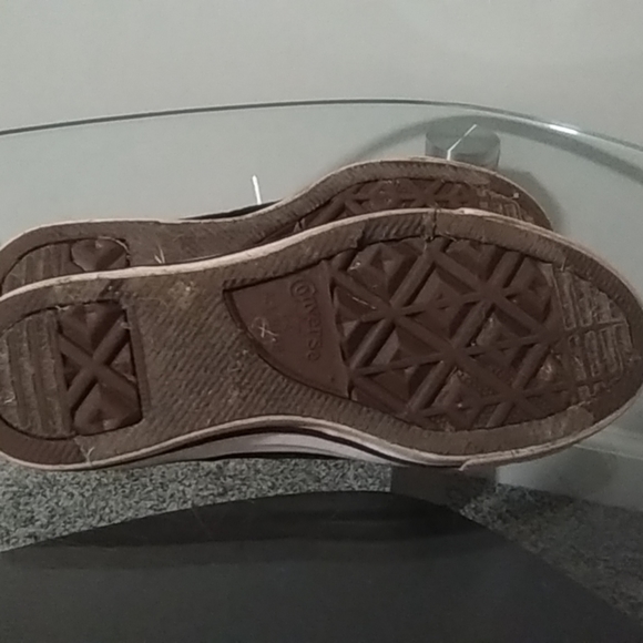 Womens converse shoes - Picture 4 of 6